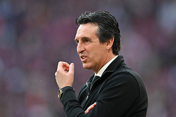 阿斯顿维拉队中瑰宝一个接一个被卖掉 财政为什么那么困难？