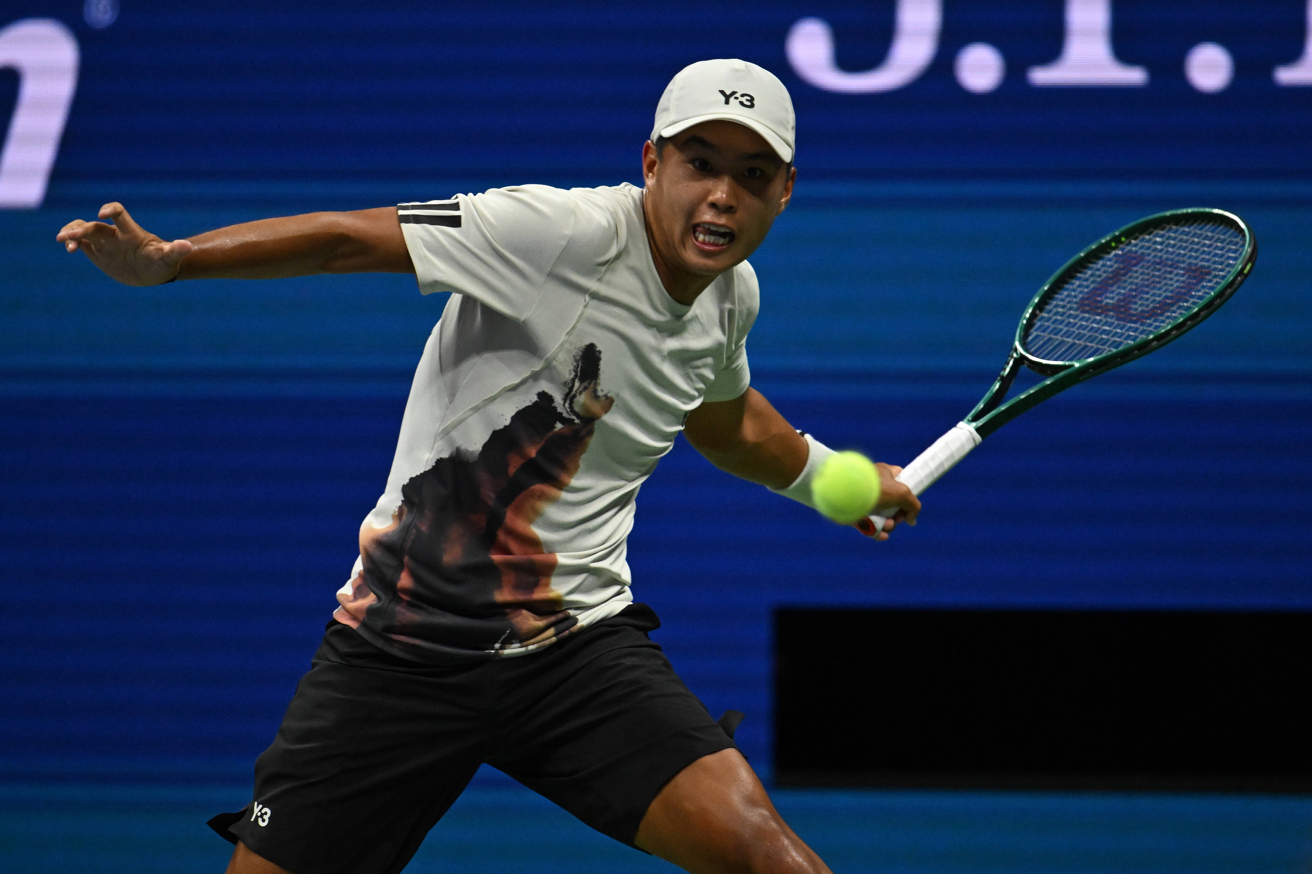 （体育）网球——美网：焦科维奇首轮晋级