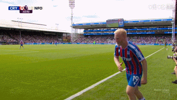 半场-水晶宫1-0领先诺丁汉森林 伊斯梅拉-萨尔破门格伊中柱