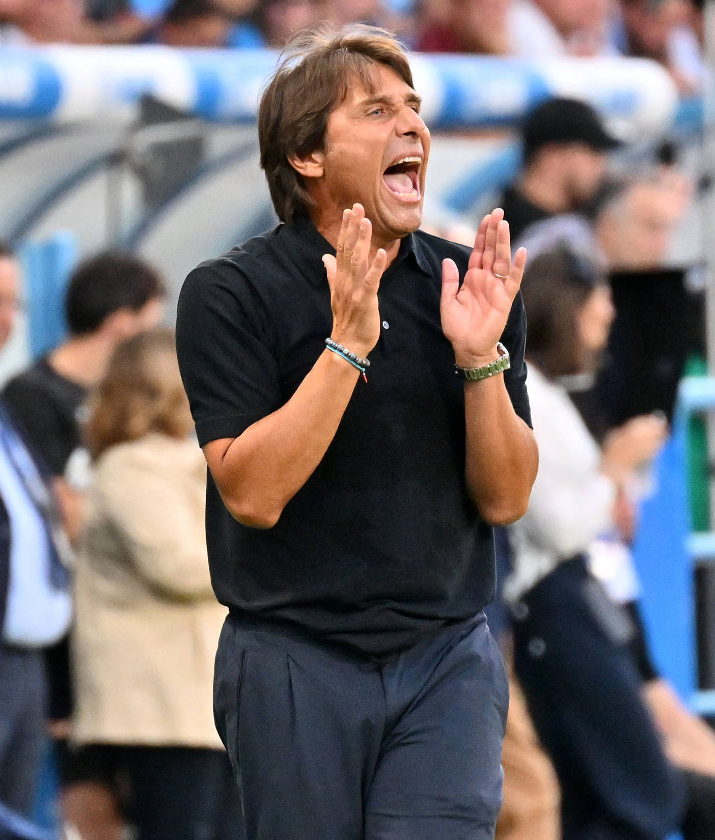 （体育）足球——意甲：那不勒斯胜萨索洛