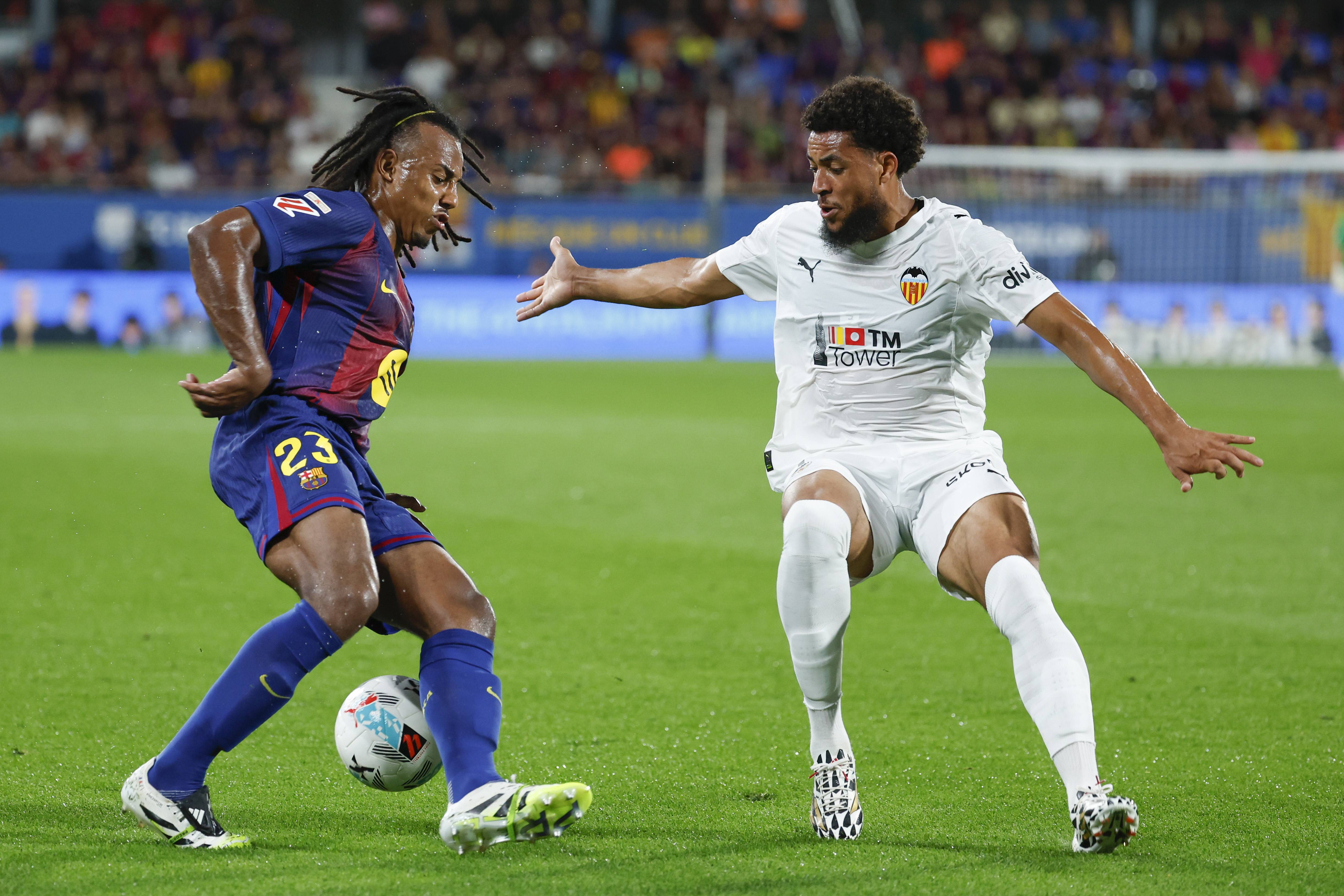 （外代二线）足球——西甲联赛：巴萨胜巴伦西亚