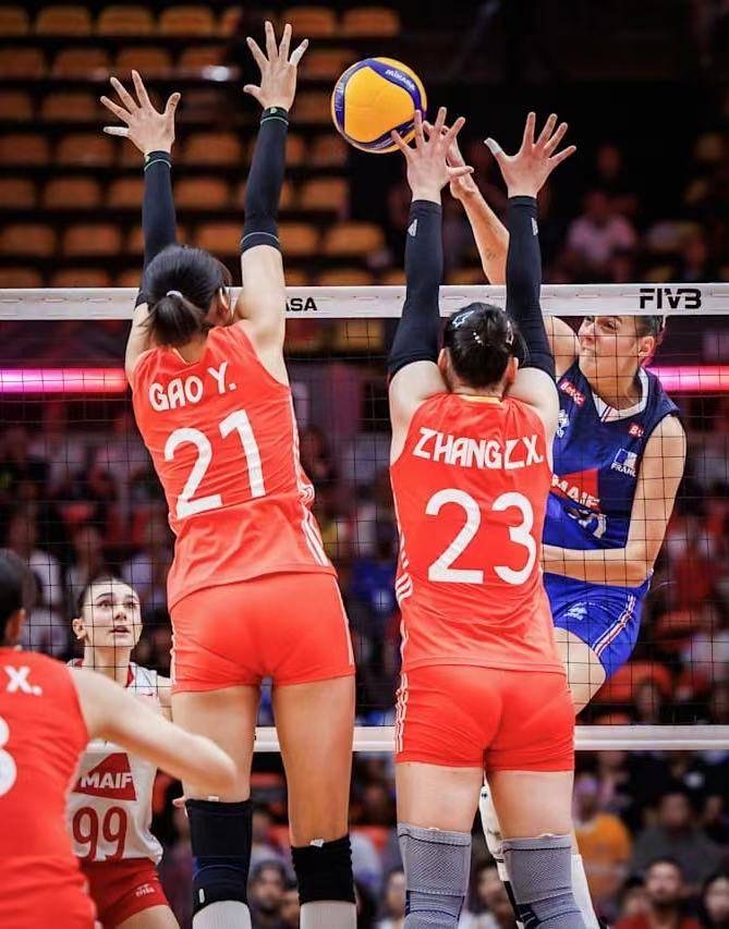 中国女排1:3负于法国队，无缘世锦赛八强