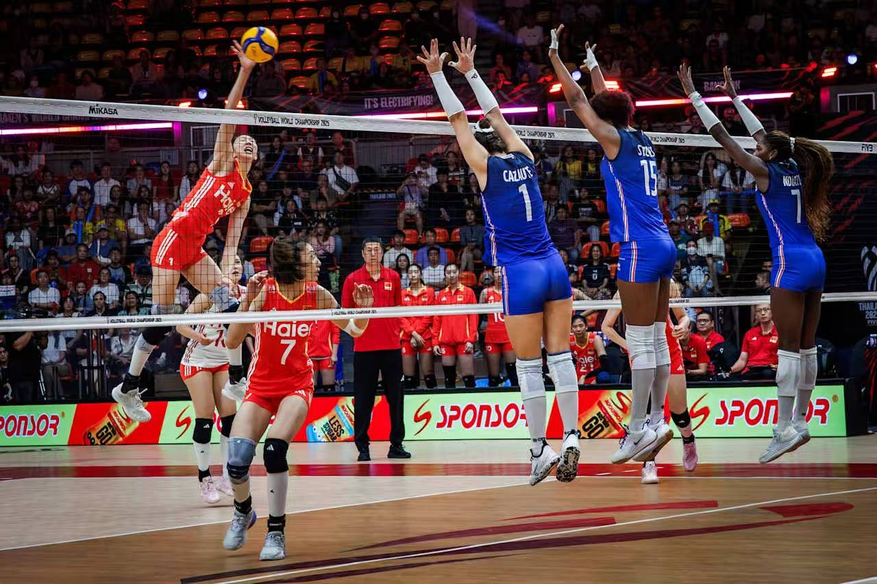 中国女排1:3负于法国队，无缘世锦赛八强